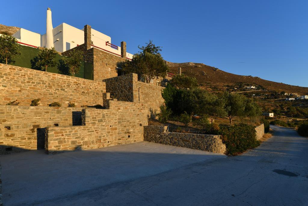 Olive Tree House In Parikia Villa Paro Esterno foto